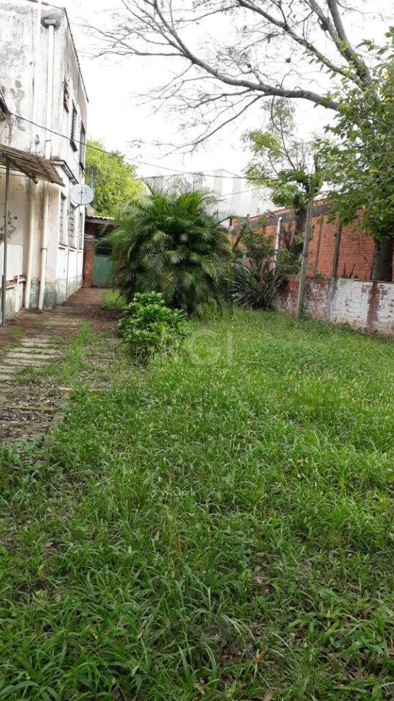 Imagem Terreno para Venda - 1345m², 0 dormitórios, Partenon