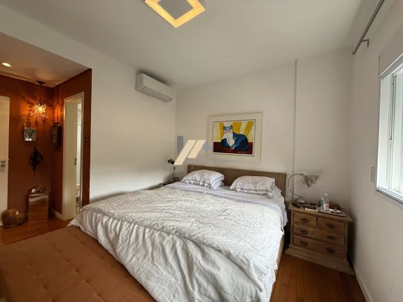 Imagem Apartamento à venda com 2 quartos no Cambuí em Campinas-SP.