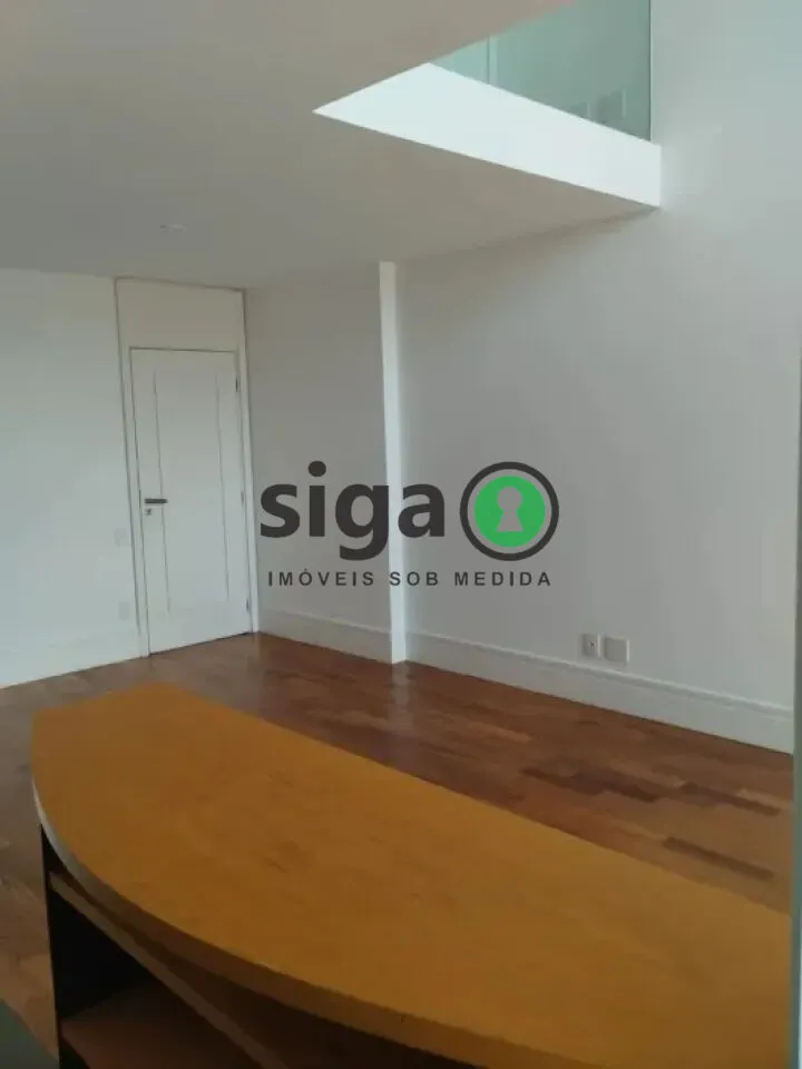 Imagem Loft de Alto Padrão na Vila Madalena - Vista Aberta, 2 Vagas e Próximo à Praça do Pôr do Sol