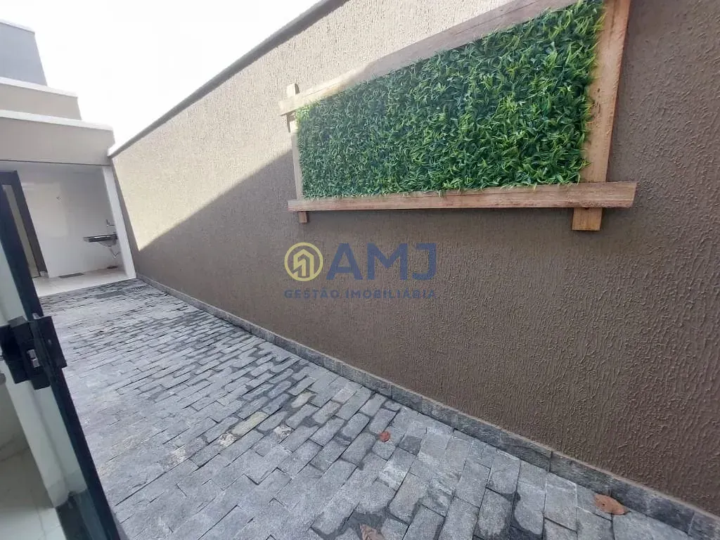 Imagem Casa com 3 dormitórios à venda, 150 m² por R$ 730.000,00 - Setor Faiçalville - Goiânia/GO