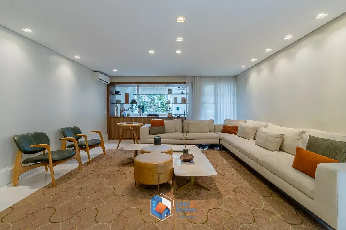 Imagem Apartamento para venda em Santa Cecília com 3 quartos, sendo 3 suítes, 198m²