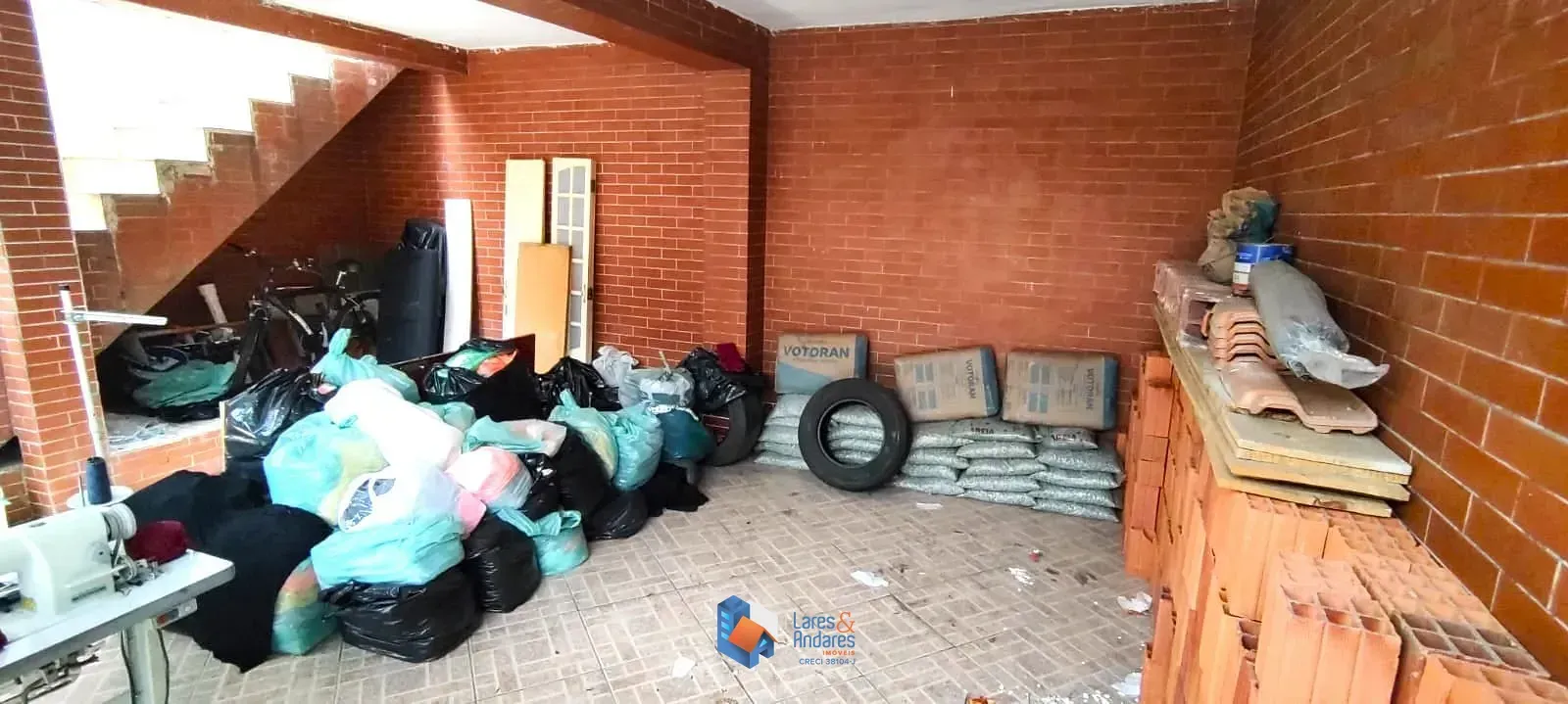 Imagem SOBRADO À VENDA, COM 140 M² COM 4 DORMS, SENDO 2 SUÍTES, AMPLA ÁREA EXTERNA, 2 VAGAS DE GARAGEM - JARDIM MARACANÃ, SÃO PAULO