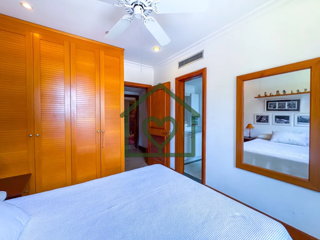 Imagem Apartamento de gestão da Label Brokers de 333 m² no bairro Bela Vista, em Porto Alegre. 
 
Amplo l...