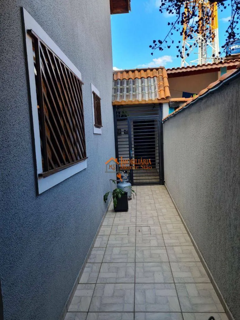 Imagem Sobrado com 3 dormitórios à venda, 192 m² por R$ 848.000,00 - Jardim Vila Galvão - Guarulhos/SP