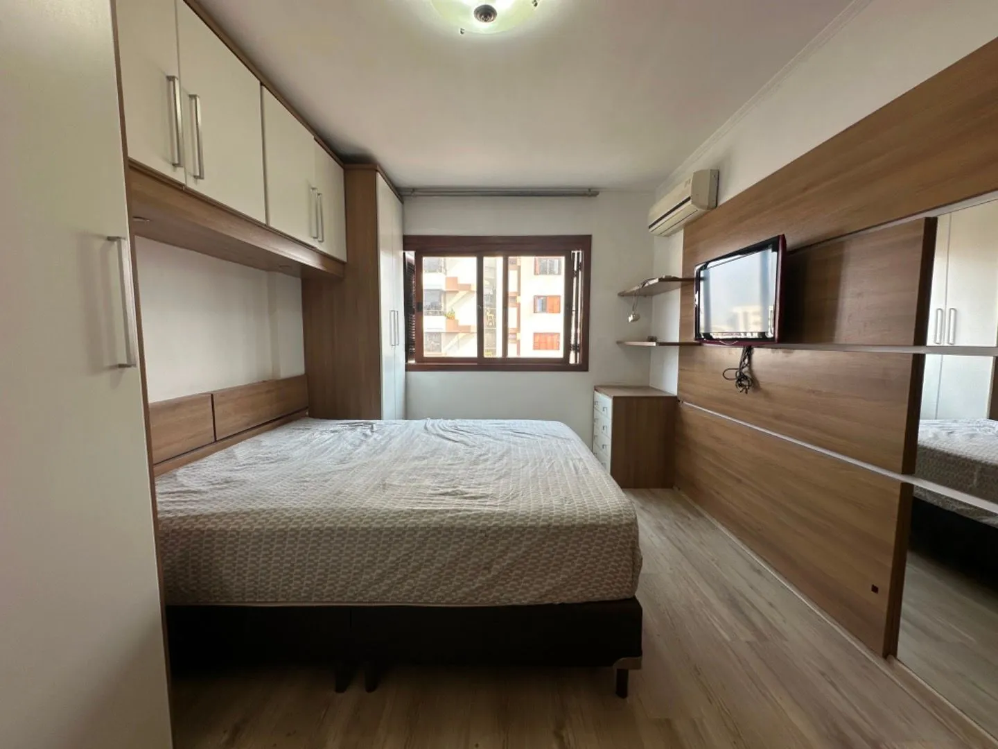 Imagem Apartamento com 3 dormitórios à venda, 114 m² por R$ 749.900,00 - Centro - Canoas/RS