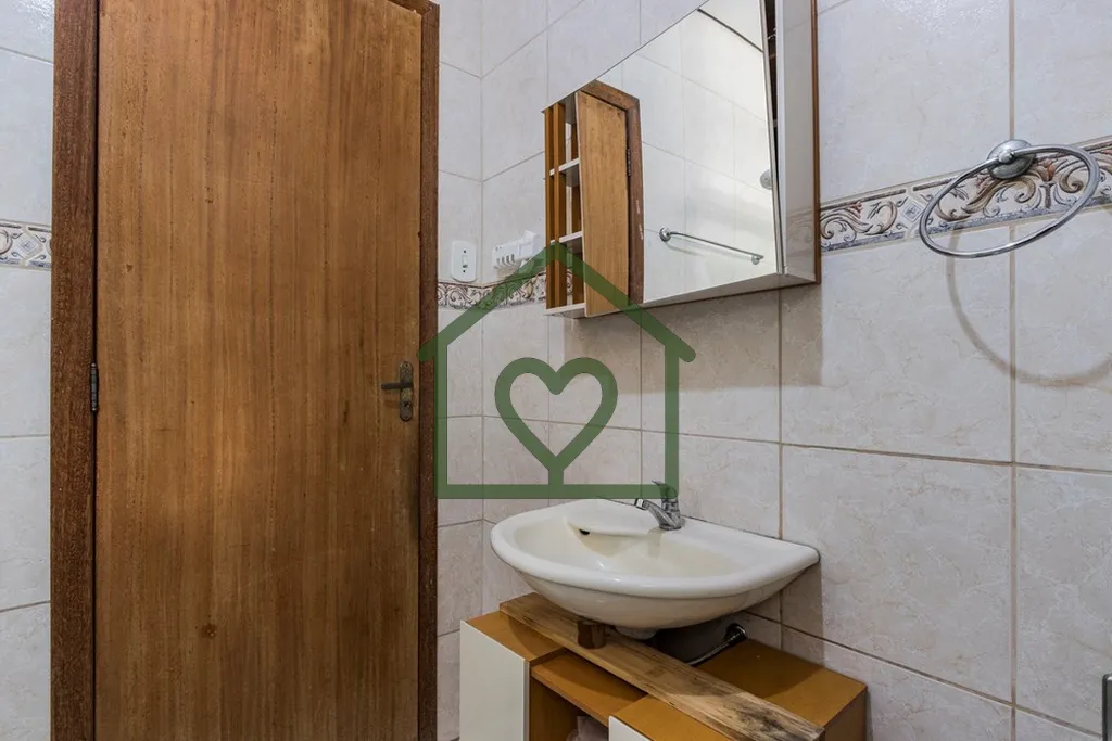 Imagem APARTAMENTO DE 63m² COM 2 DORMITÓRIOS, 1 BANHEIRO, SALA, COZINHA E LAVANDERIA.
EDIFÍCIO NA RUA PI...