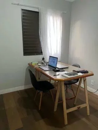 Imagem Apartamento de 2 dormitórios no 4° andar com vaga - Oportunidade!