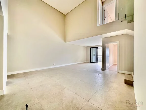 Imagem Condomínio frente mar, pé na areia e com saída para Jet Sky. Apresentamos este incrível apartame...