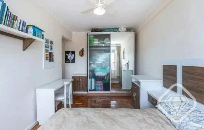 Imagem Um apartamento com o melhor do sol da manhã e muito conforto!

São 3 dormitórios, living para 2 a...