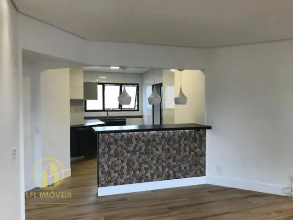 Imagem Apartamento Espaçoso Pronto para Morar na Vila Mariana com 4 Quartos, 3 Suítes e Área de Lazer Completa