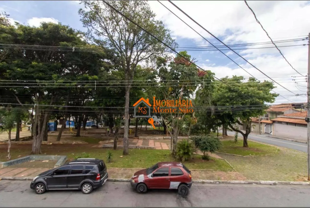 Imagem Casa com 2 dormitórios à venda, 135 m² por R$ 435.000,00 - Jardim Bela Vista - Guarulhos/SP