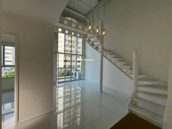 Imagem Apartamento duplex de 2 dormitórios no Campo Belo com 85m²