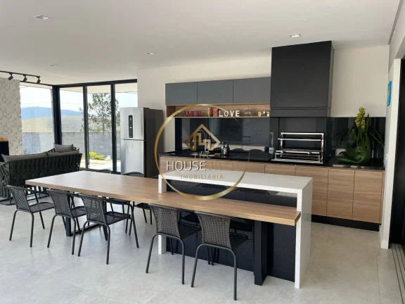 Imagem Casa Térrea 3 dormitórios, 400m2 Cond. Village Paraibuna.