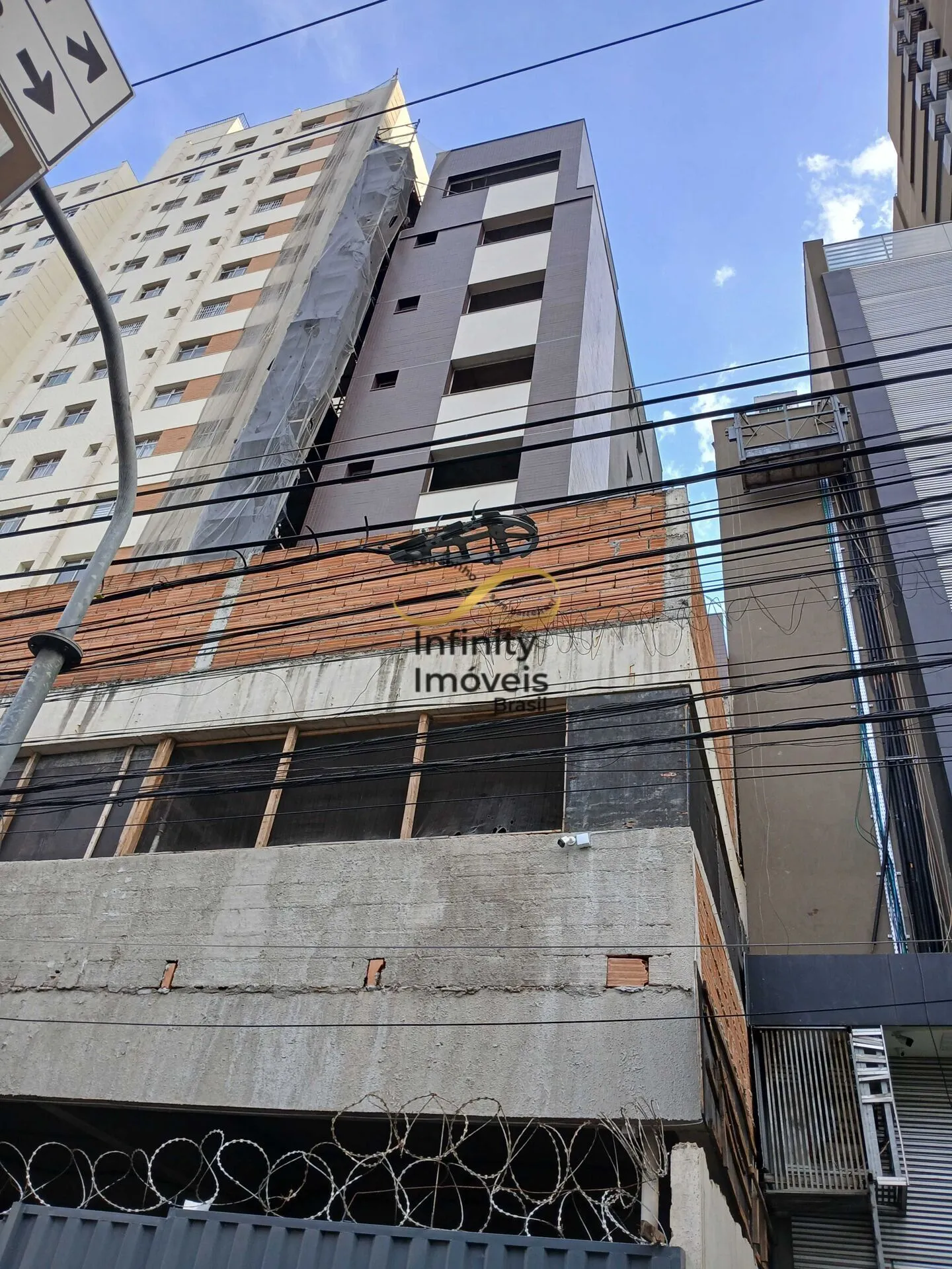 Imagem RESIDENCIAL J.C. MENDONÇA - Apartamento à venda no bairro Lourdes - Belo Horizonte/MG