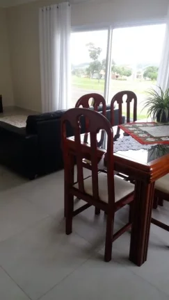 Imagem Linda casa a venda no condomínio Riviera de Santa Cristina III