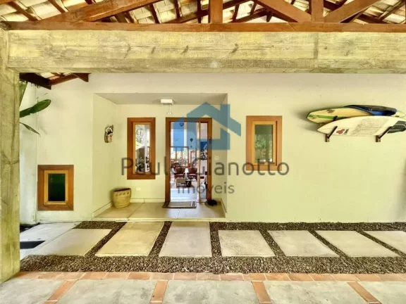 Imagem Casa Alto Padrão na Fazendinha Granja Viana