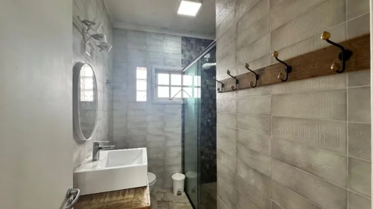 Imagem CASA COM 211 m² - REAL - PRAIA GRANDE SP