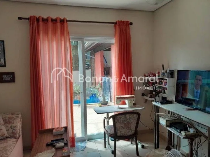 Imagem Casa de Condomínio com 250 m² e 4 Quartos
