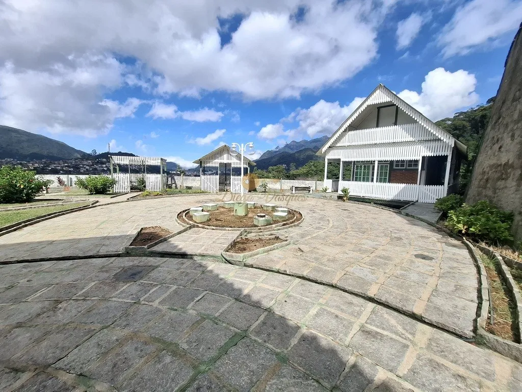 Imagem Casa para Venda em Teresópolis / RJ no bairro Jardim Europa