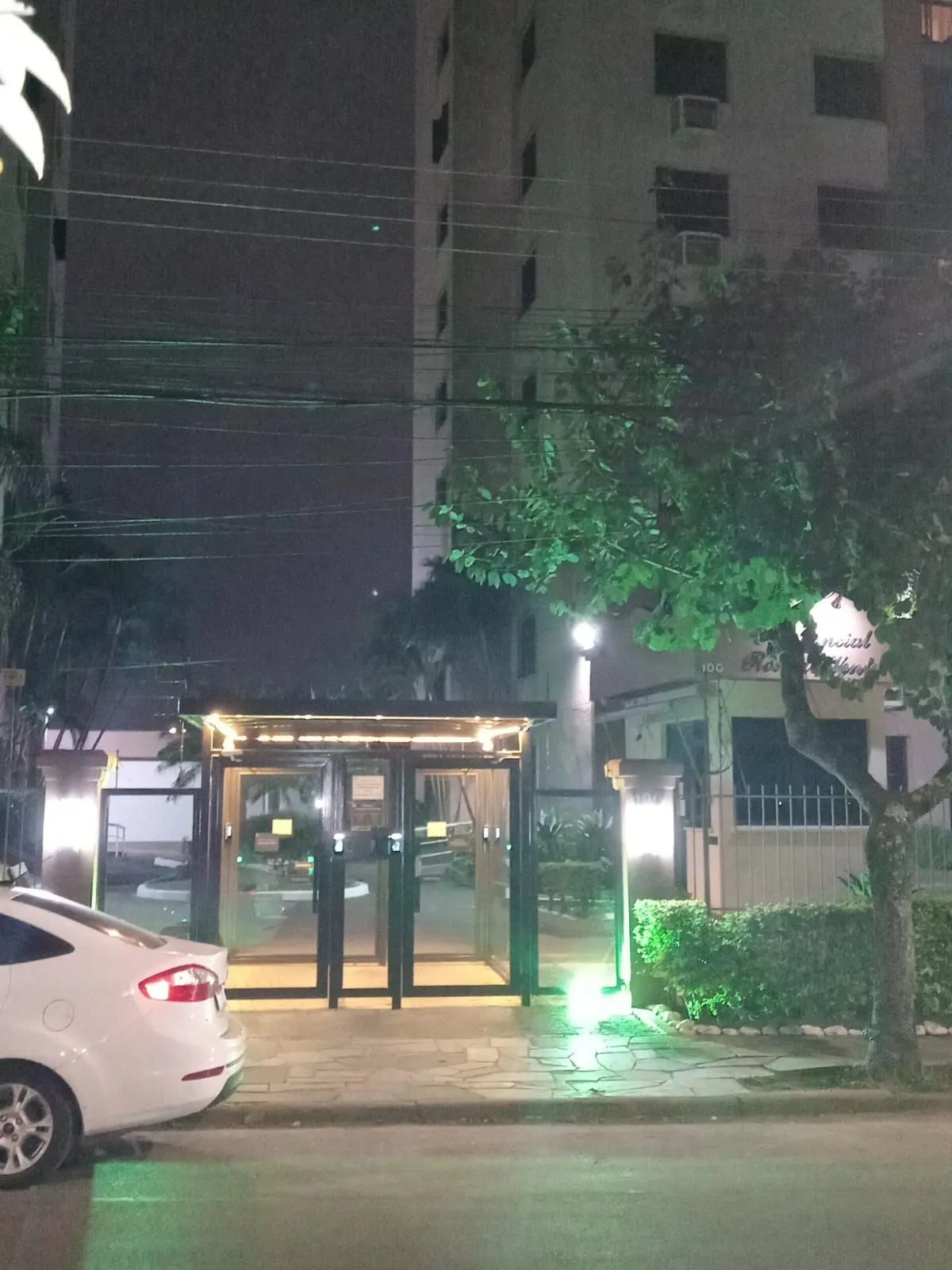 Imagem APARTAMENTO PARA VENDA 3 DORMITÓRIOS COM VAGA DE GARAGEM COBERTA E ELEVADOR.