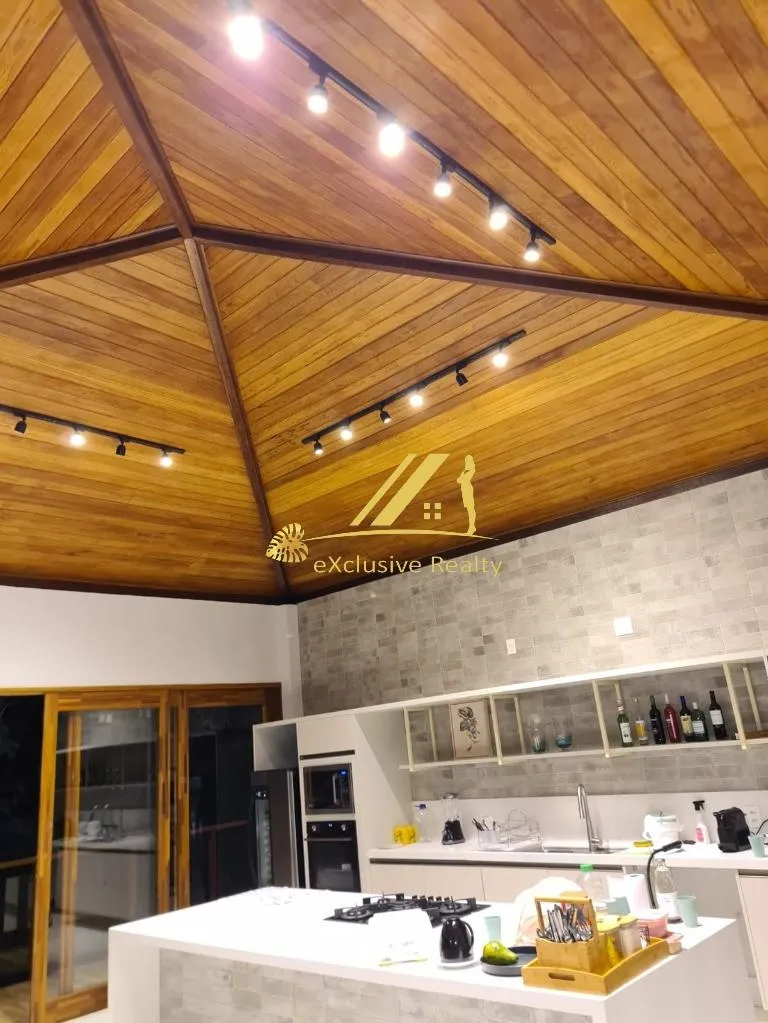 Imagem Casa RESIDENCIAL em Mata de São João - Bahia,