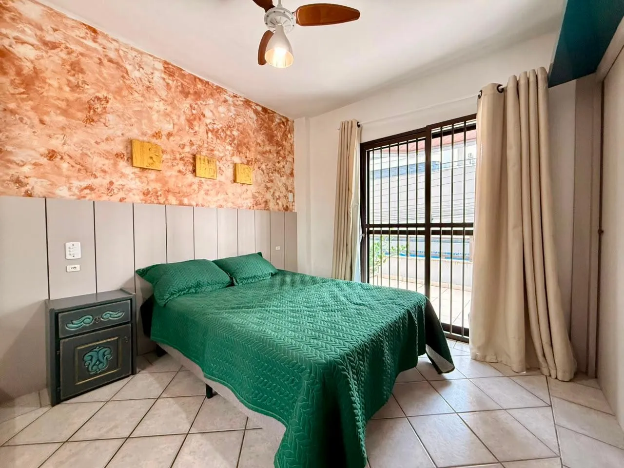 Imagem Apartamento à venda com 106.96m2 por R$ 1.400.000,00