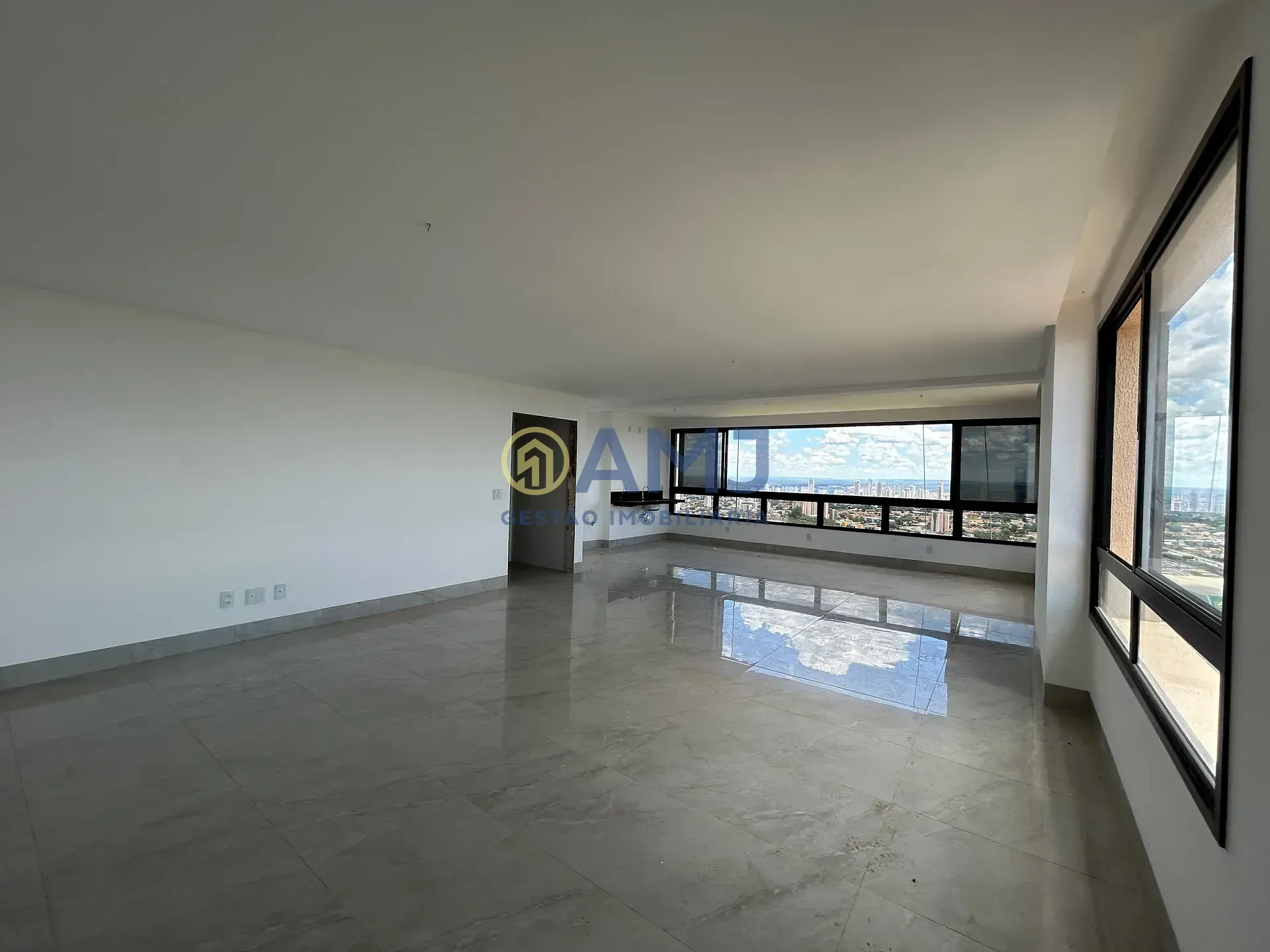 Imagem Apartamento à venda 3 Suítes no Jardim Goiás