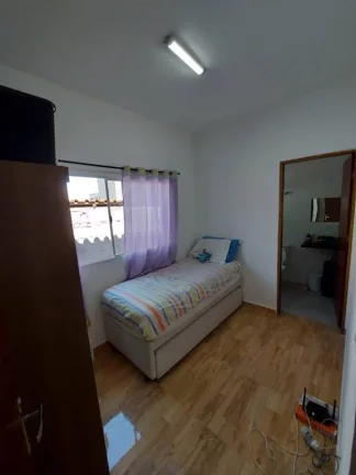 Imagem Sobrado com 5 dorms, Guilhermina, Praia Grande - R$ 899 mil, Cod: 2502
