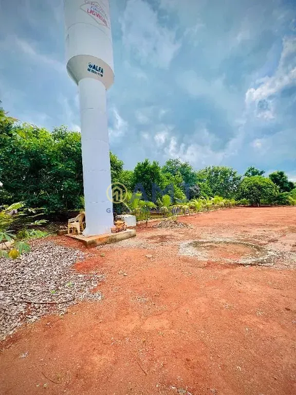 Imagem Entre a Sofisticação e o Verde: Viva com Privacidade e Conveniência no Condomínio Alto da Boa Vista