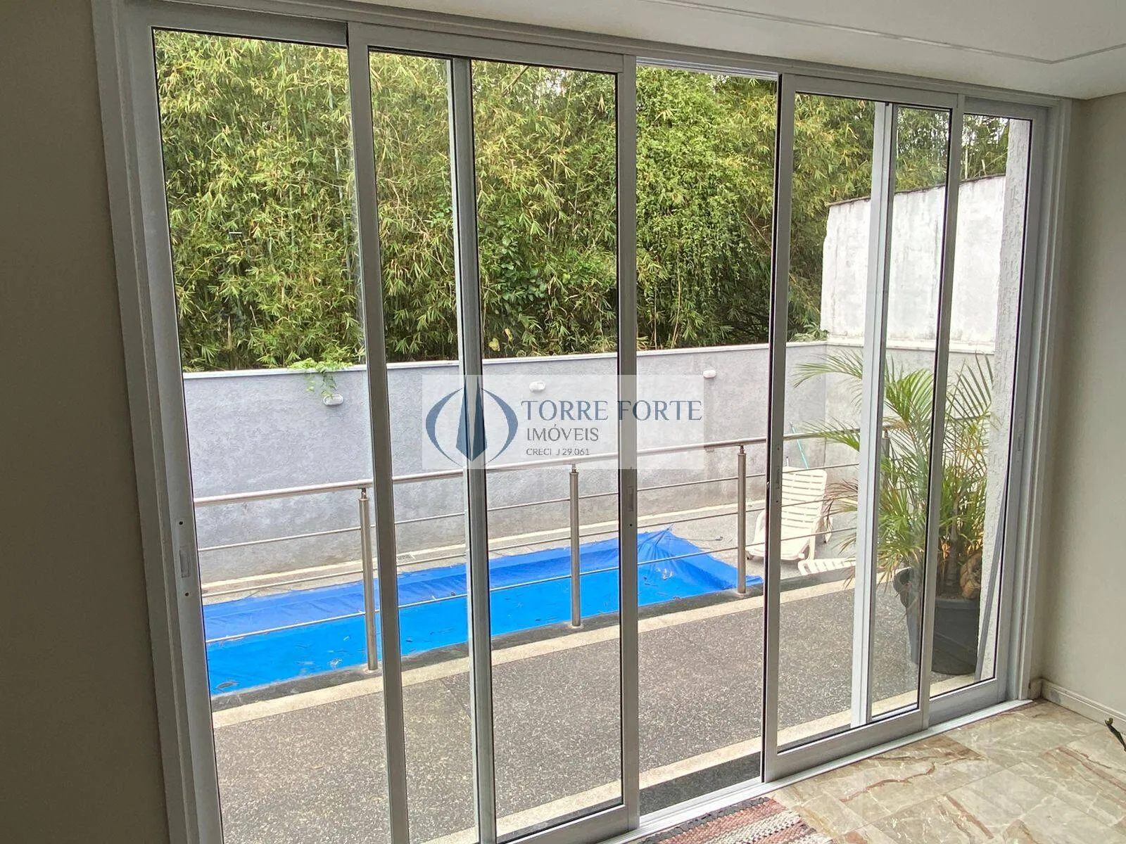 Imagem Casa de condominio Aruja V com 4 suites 3 vagas no Jardim Fazenda Rincão