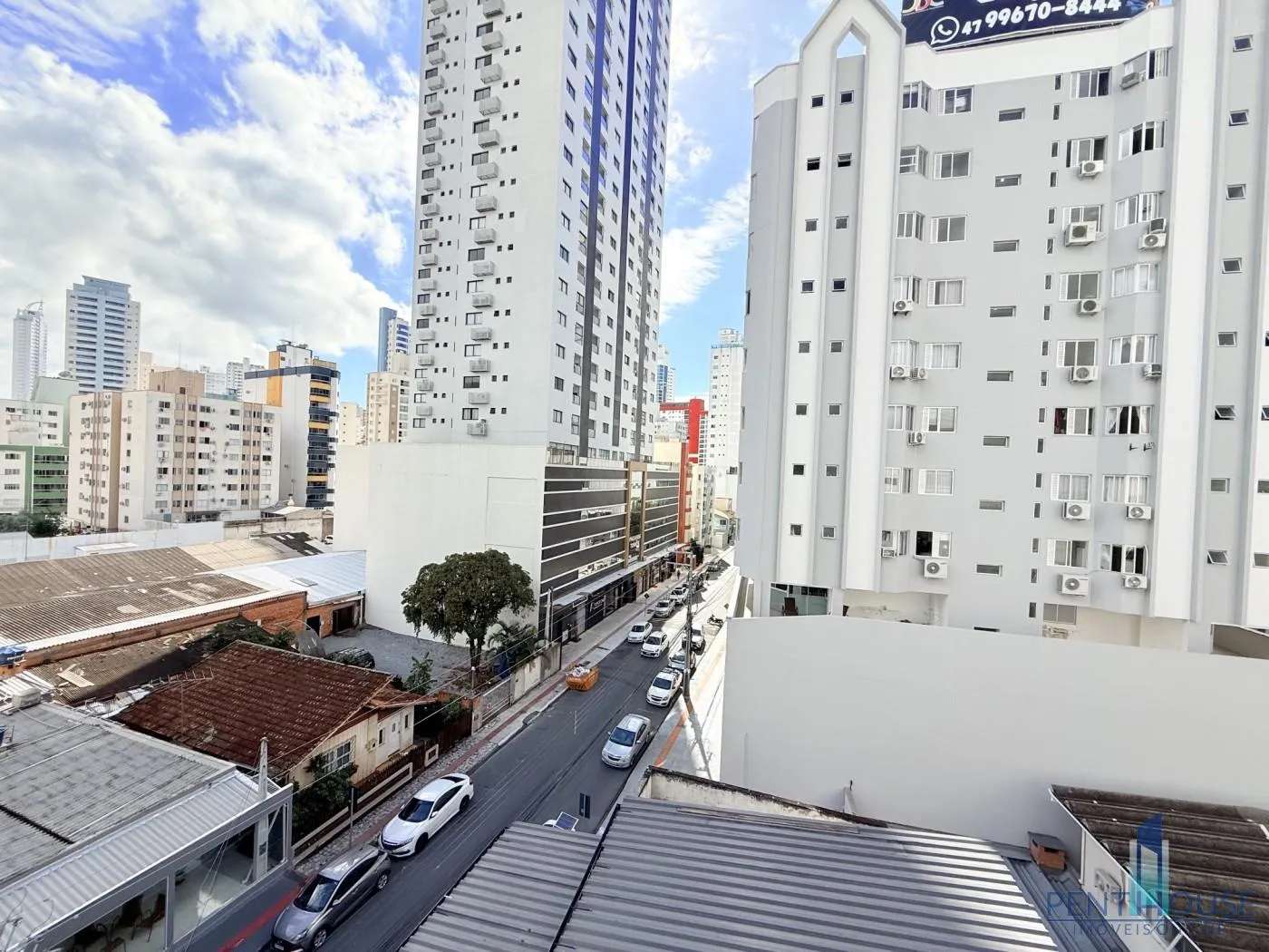 Imagem Apartamento Zona Central para Venda em Balneário Camboriú, CENTRO, 2 dormitórios, 1 suíte, 2 banheiros, 1 vaga