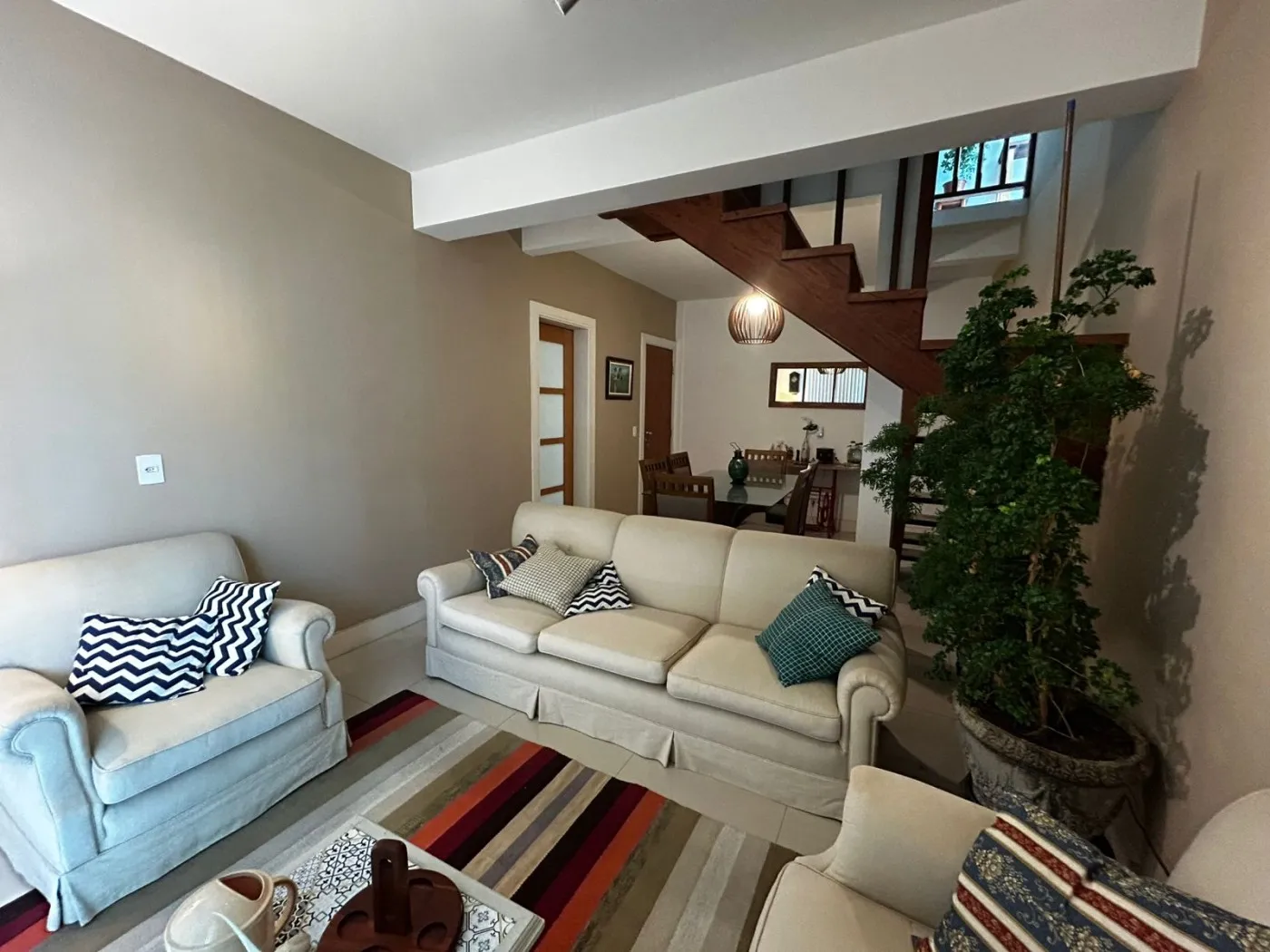 Imagem Cobertura Duplex para Venda em Petrópolis / RJ no bairro Vila Militar