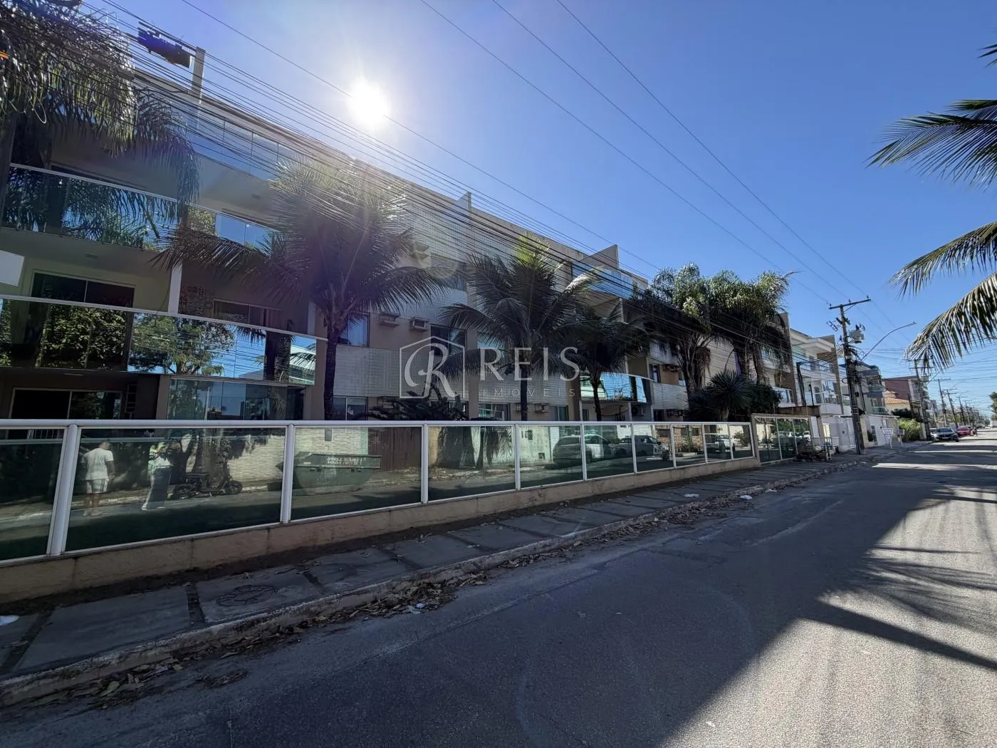 Imagem Apartamento para Venda em Rio das Ostras, Recreio, 3 dormitórios, 2 suítes, 3 banheiros, 1 vaga
