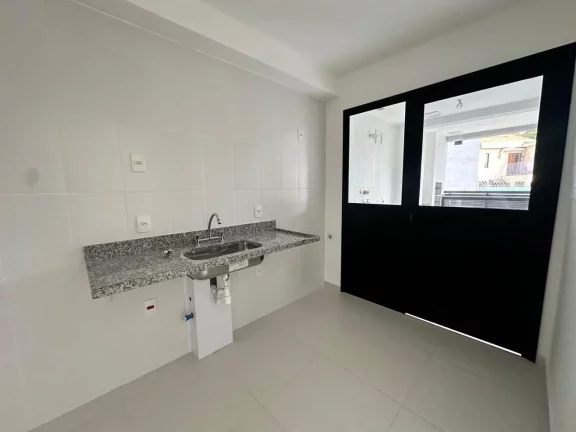 Imagem IMPERIUM - MBIGUCCI - Apto de 103m², 3 suítes, depósito, próximo à Estação Santos-Imigrantes!!