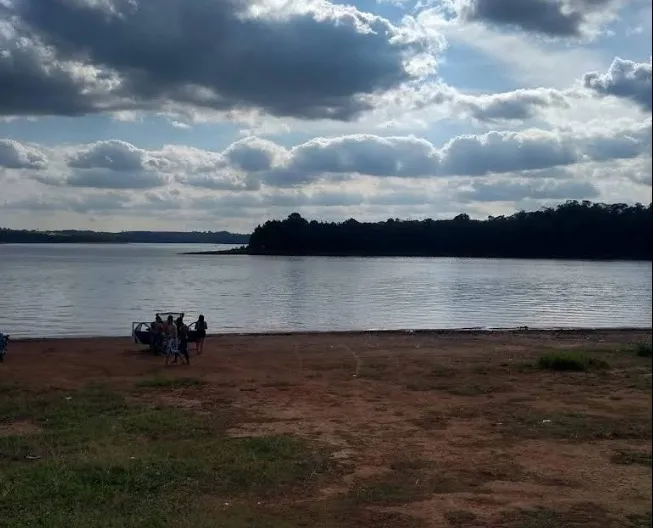 Imagem Terreno à 600mts da Repressa de Itupararanga no Loteamento Saveiros de Ibiúna