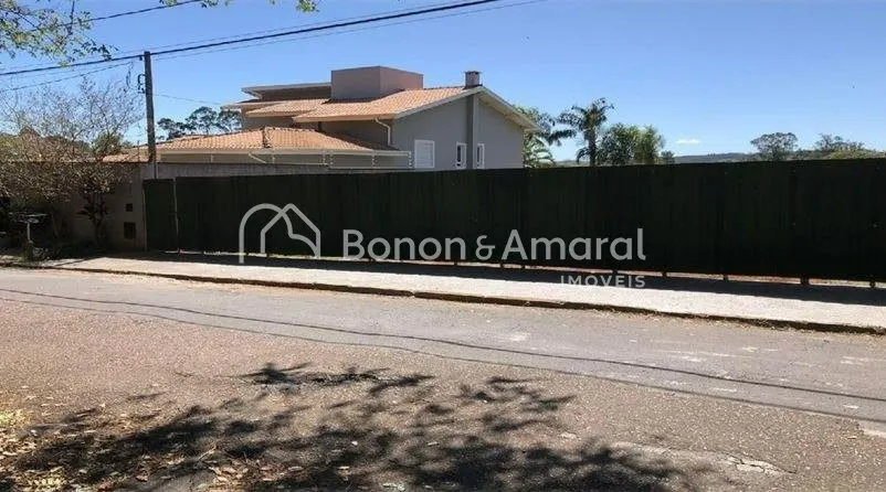 Imagem Terreno residencial à venda na Av. Papa João Paulo I com 760 m²