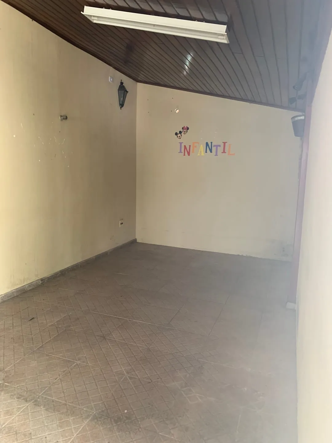 Imagem Amplo Imóvel Comercial à Venda e Locação no São Benedito - Ideal para Consultórios, Escritórios e Mais!