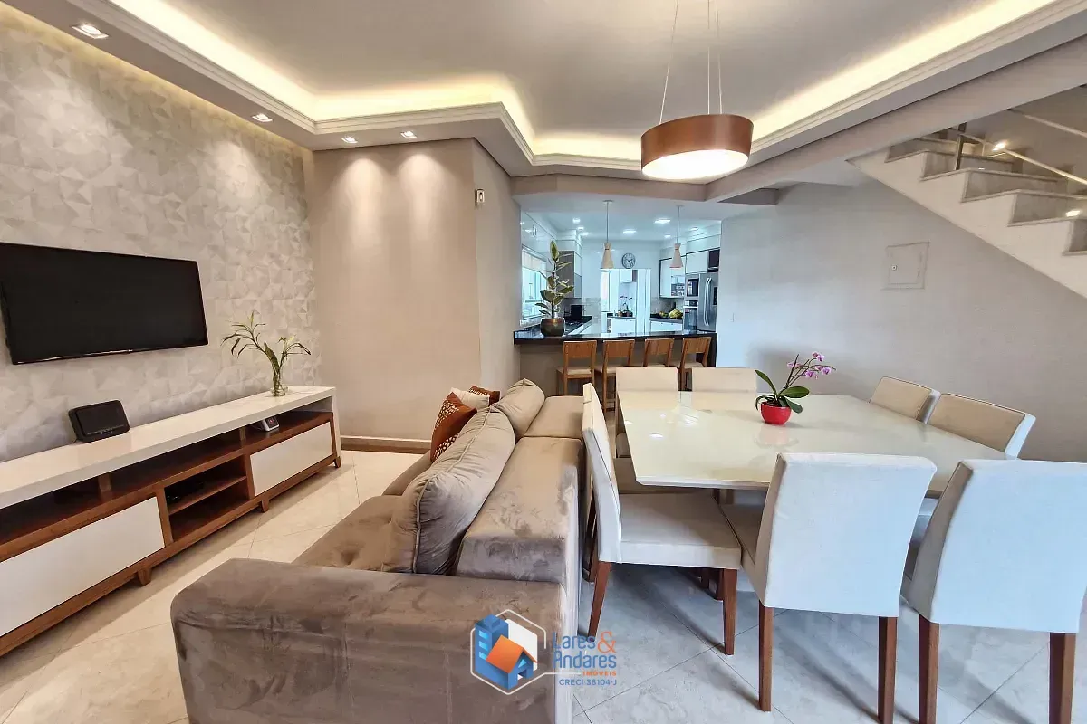 Imagem Sobrado para venda em Tucuruvi com 5 quartos, sendo 5 suítes, 382m²