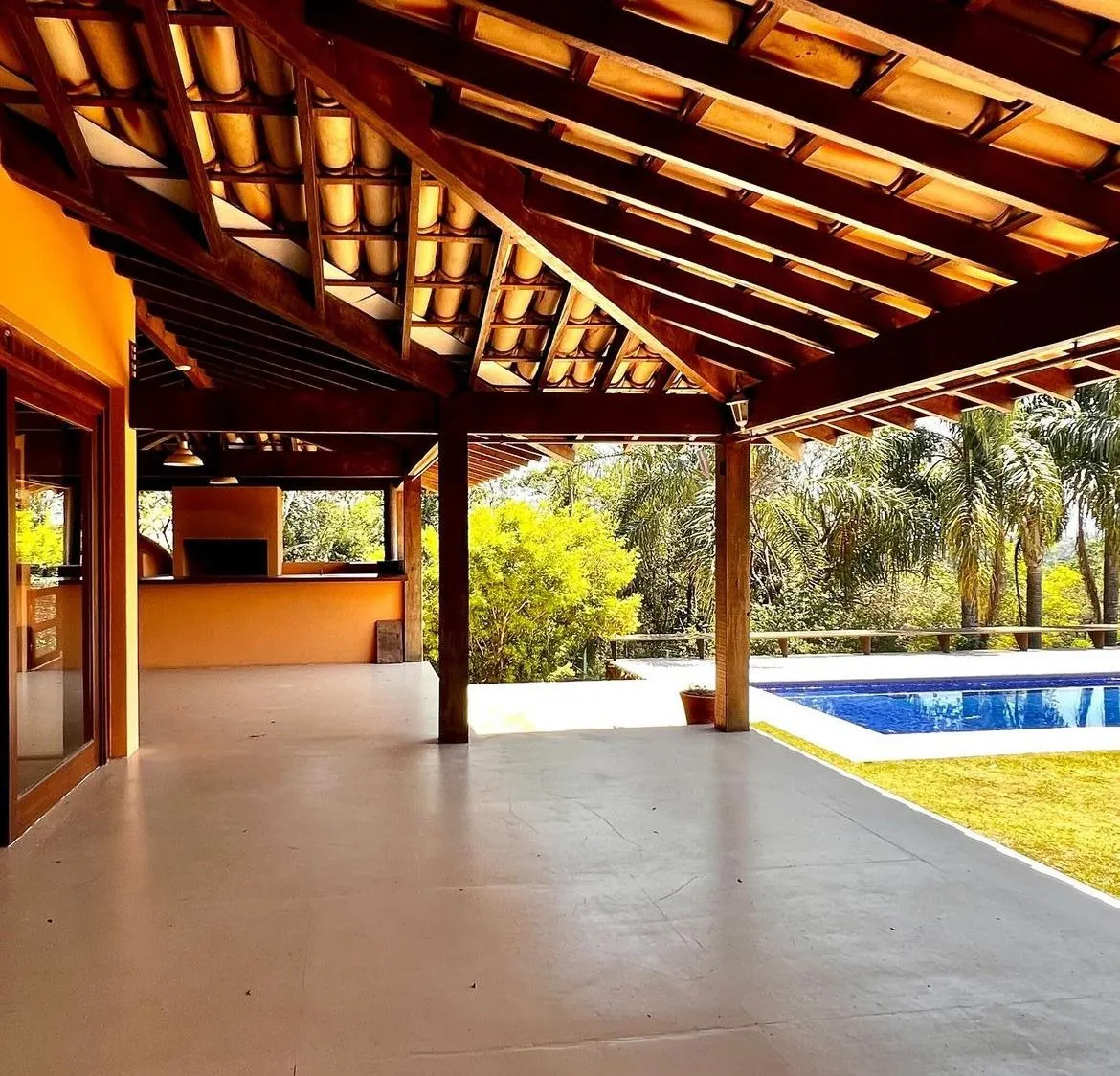 Imagem Uma casa com alma de campo, com ventos de praia.