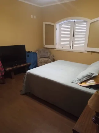 Imagem Casa aconchegante terreno enorme.