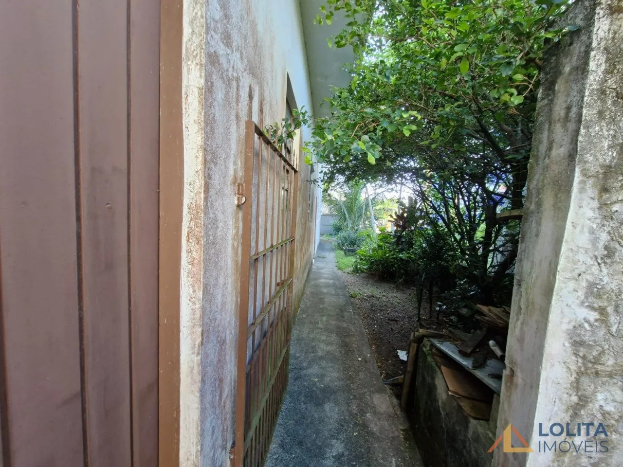 Imagem TERRENO À VENDA NO ESTREITO PRÓXIMO À PONTE HERCÍLIO LUZ, FLORIANÓPOLIS/SC.