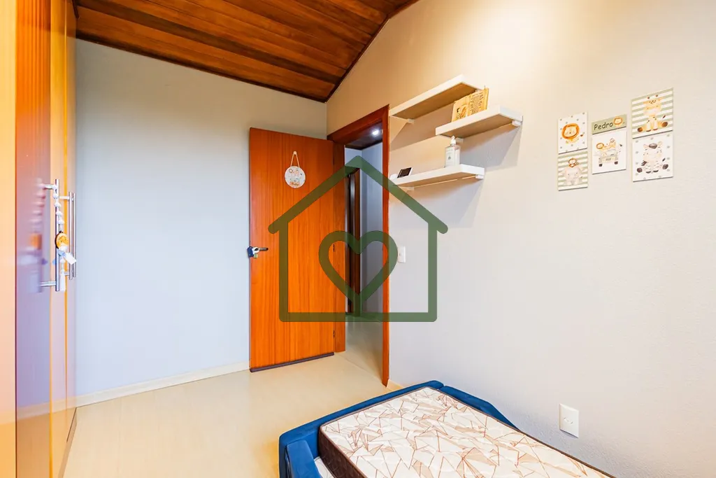 Imagem Descubra seu novo lar no coração do Jardim Ypu, uma das áreas mais residenciais de Porto Alegre. ...