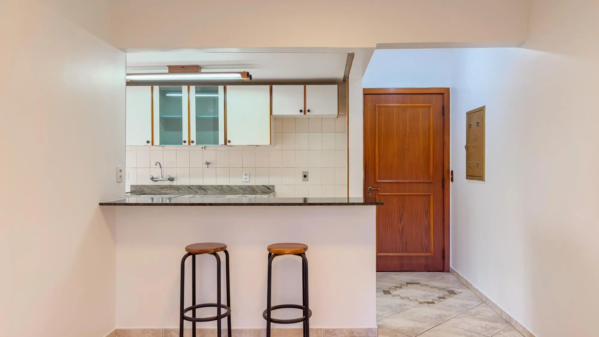 Imagem Apartamento com 3 Quartos (1 suíte) à venda, 76m² - Boa Vista