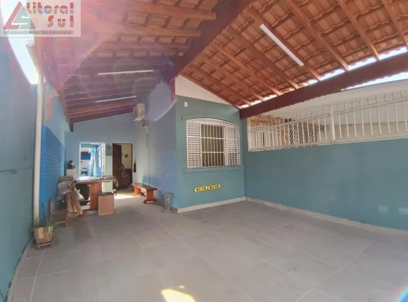Imagem Casa à venda em Praia Grande-SP 2 dorms mais Edícula com Suíte
