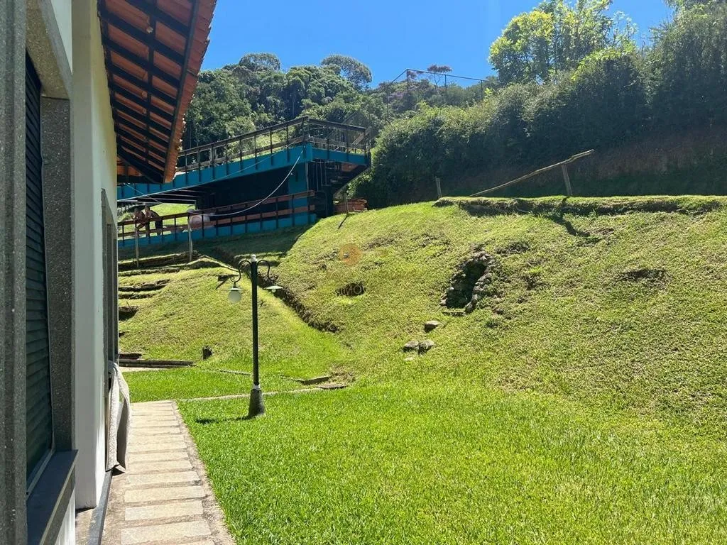 Imagem Casa para Venda em Teresópolis / RJ no bairro Albuquerque