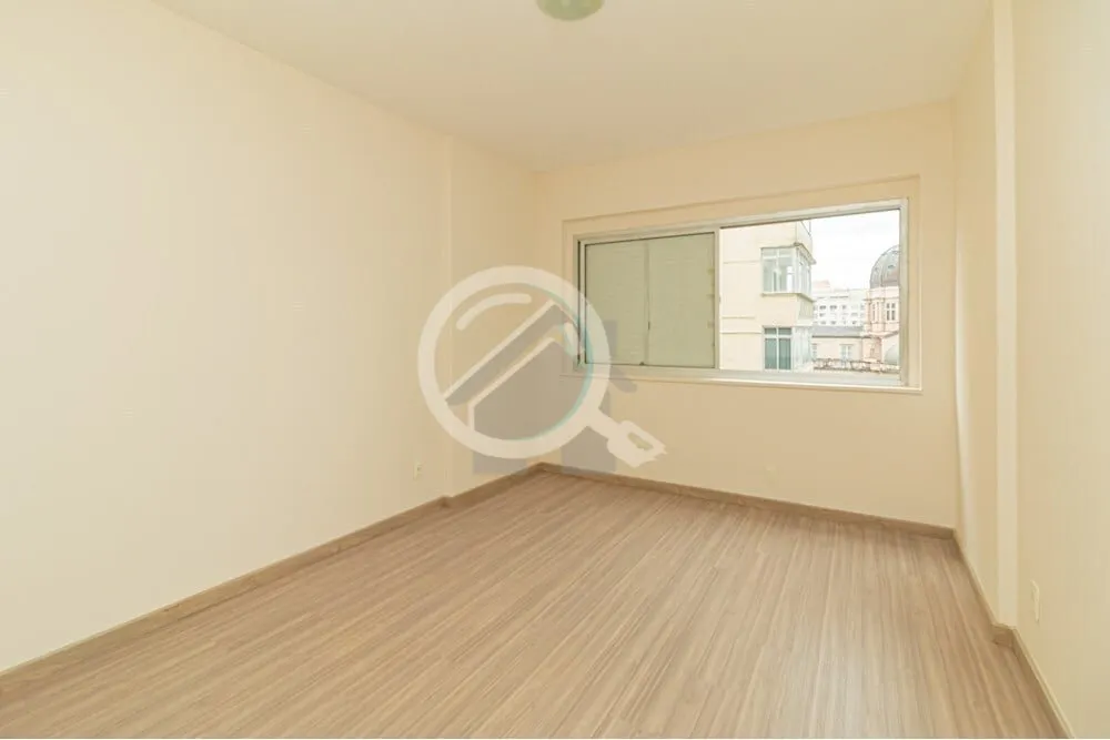 Imagem Belíssimo apartamento no Condomínio SOLAR MERIDIEN, localizado na charmosa Rua Duque de Caxias ao ...