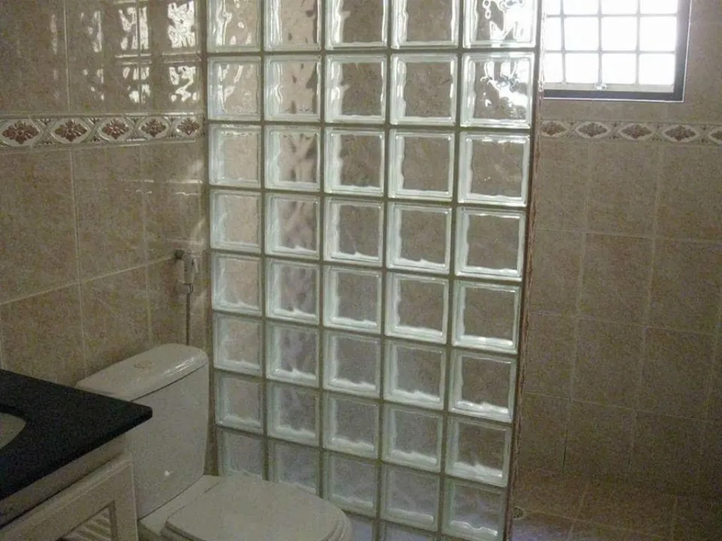 Imagem Excelente Sobrado à Venda na Vila Scarpelli em Santo André-SP: 3 Quartos, 2 Banheiros, 2 Vagas de Garagem - 180,00m²