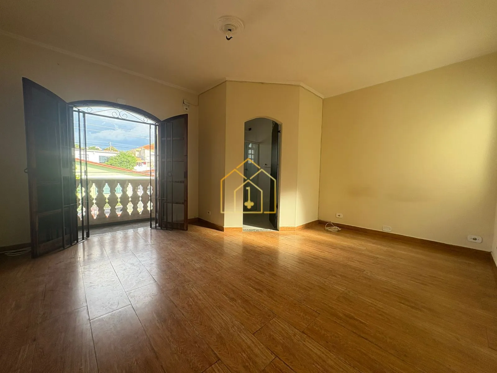 Imagem Sobrado à venda 3 quartos 1 suíte 2 vagas | Vila Scarpelli - Santo André - SP