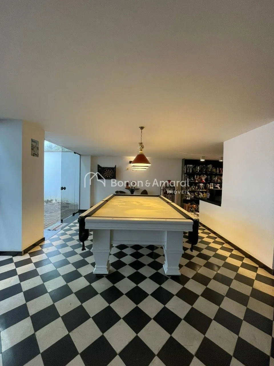 Imagem Casa em bolsão com portaria, 4 quartos, 357 m² à venda no Jardim das Paineiras, Campinas/SP