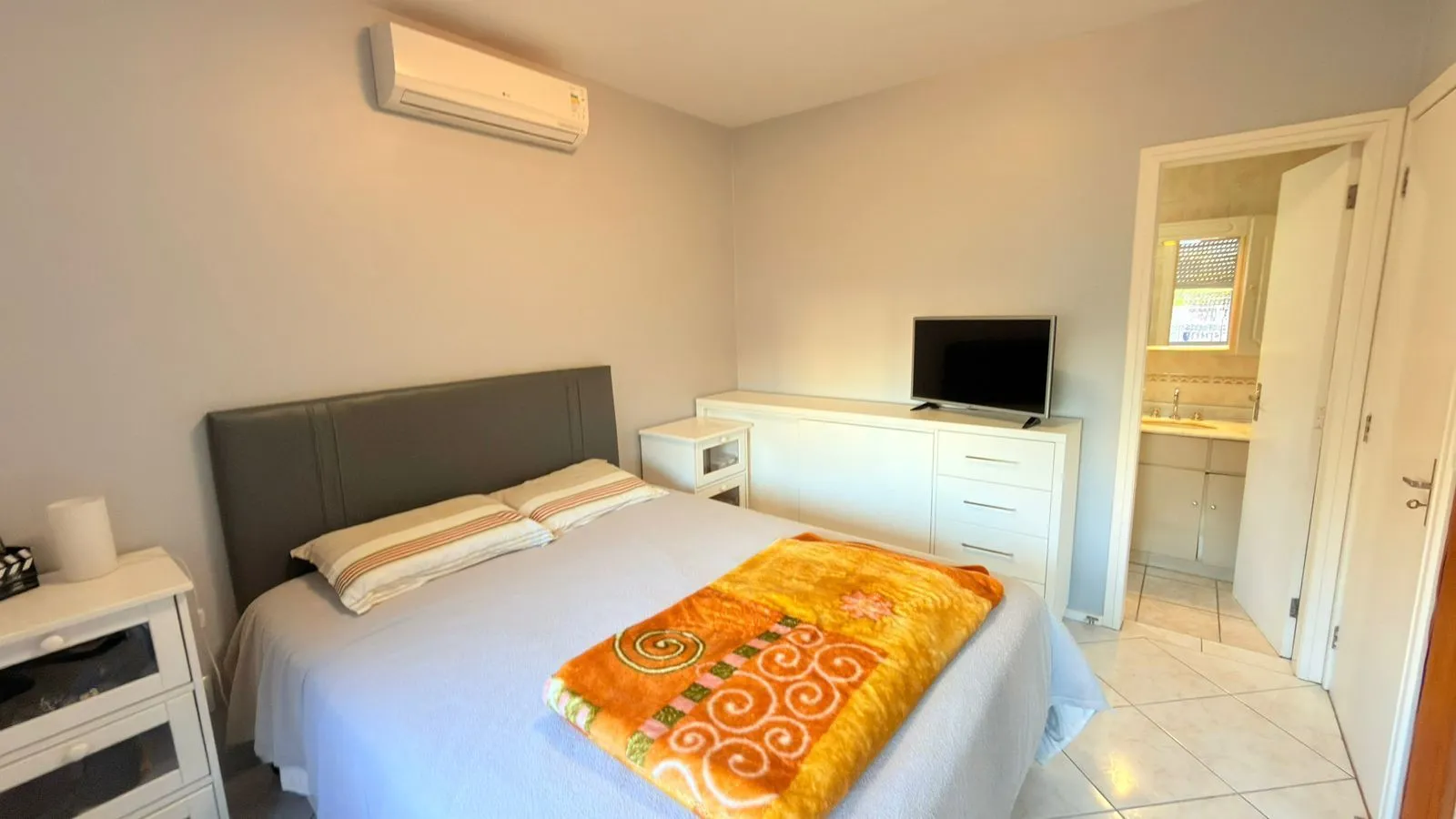 Imagem Apartamento à venda no Passo D'areia com 84,28m² ,3 quartos, 1 suíte, 1 vaga